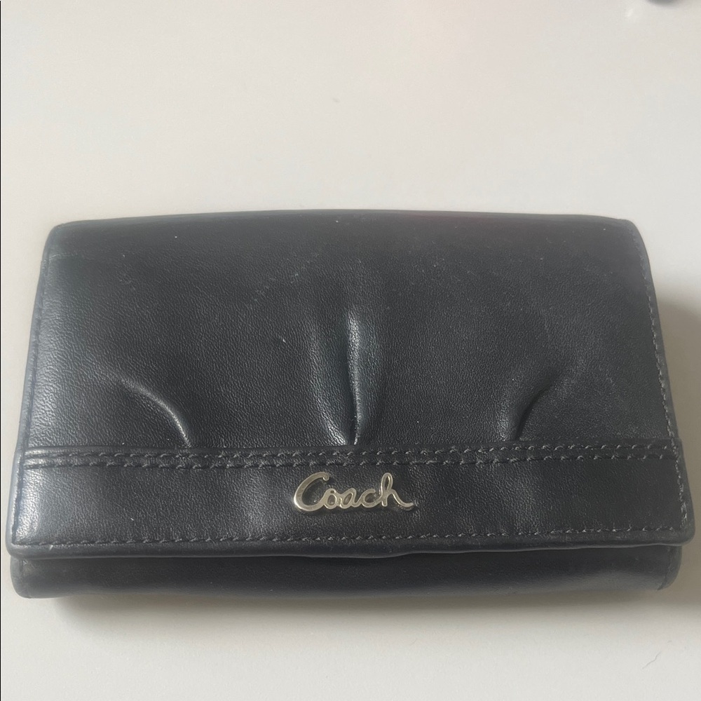 Coach puffed black leather wallet